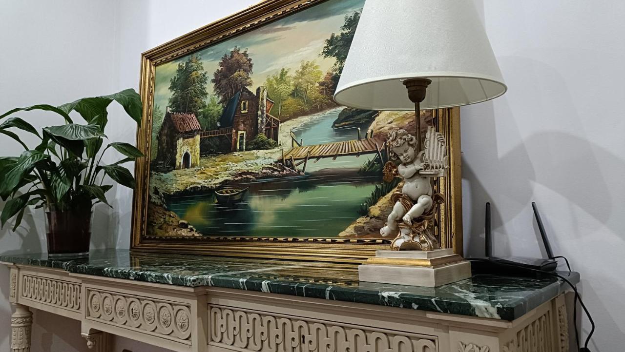 Orient Apartment Madrid Ngoại thất bức ảnh